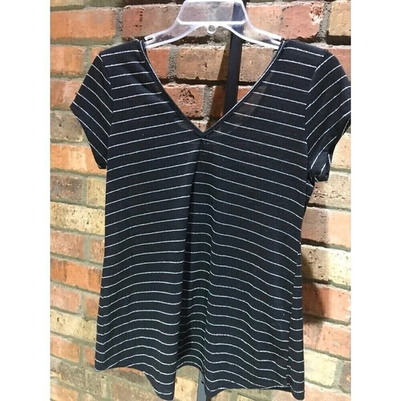 Hot topic glitter skeleton medium shirt - Picture 4 of 5